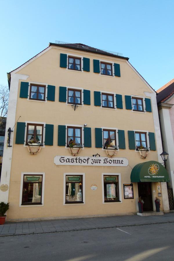 Hotel-Gasthof Zur Sonne Pappenheim Exterior foto
